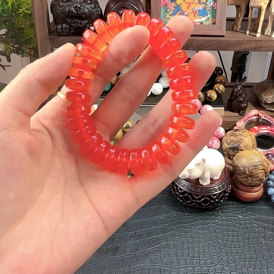 树脂制品特色手工艺