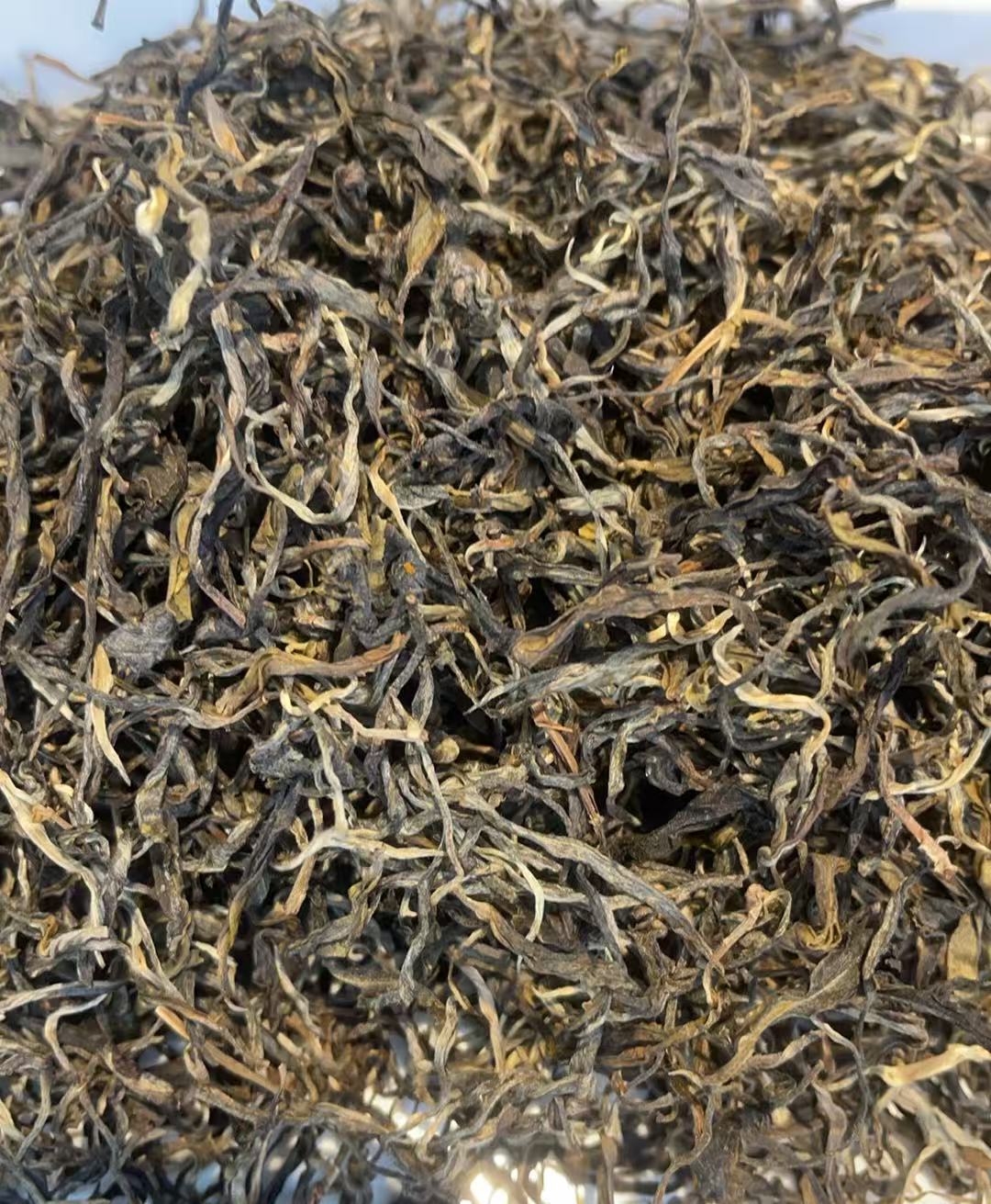 2023年倚邦细腰子古树纯料-头春头采100克散茶  