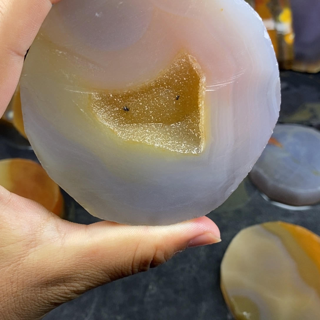 用***6定制玛瑙62圈口手镯