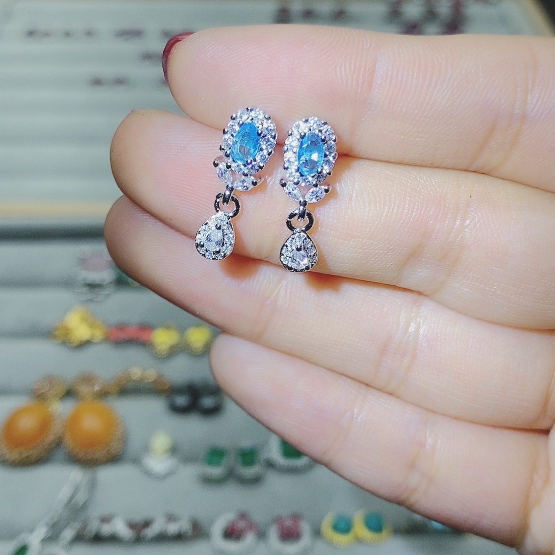 【闪购商品】托帕石耳饰银S925镶嵌