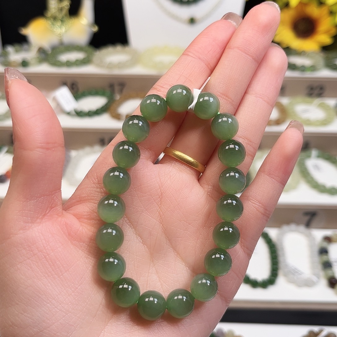 佩***奇和田玉未镶嵌手链