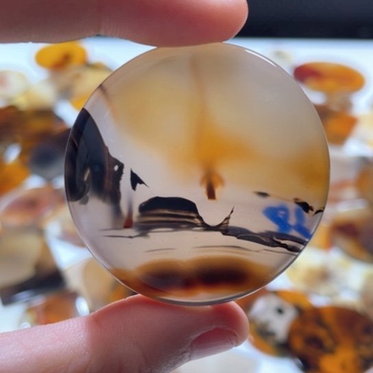 玛瑙/玉髓颈饰未镶嵌