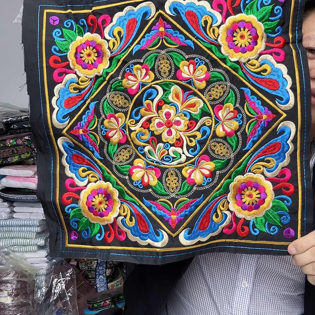 尺寸37厘米×37厘米