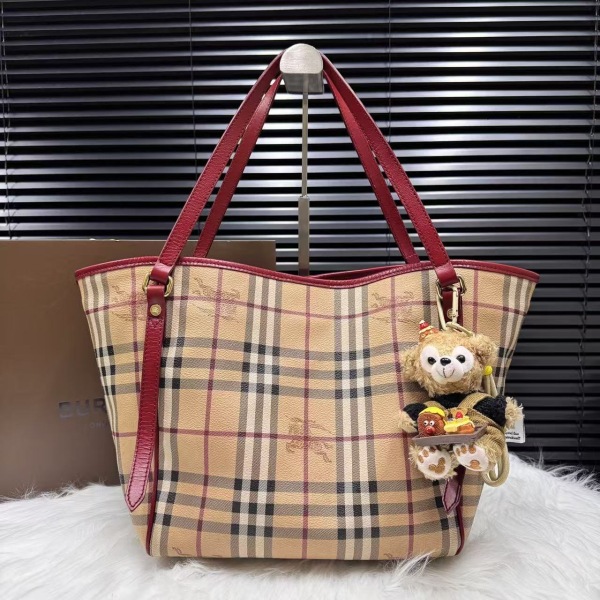 博柏利/包包/95新/30/C17411294580