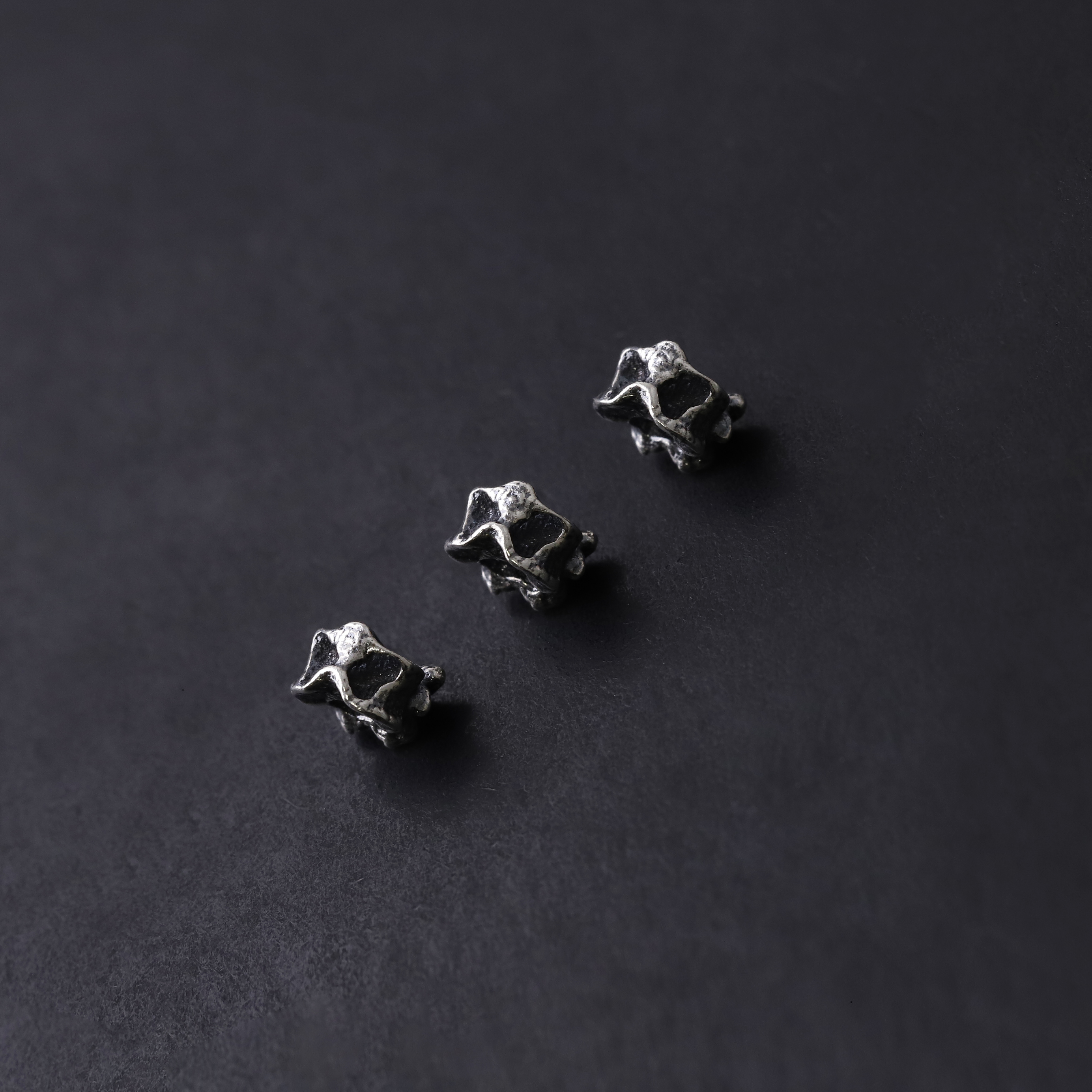 925银银制品 S8168-4 【925银阿呆龙骨】配饰隔珠隔片绳束