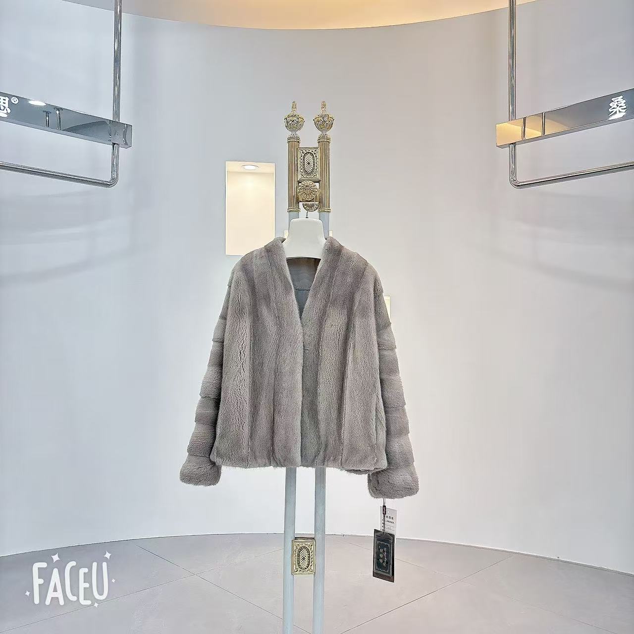 桑图思原色Y领节子极简款皮草