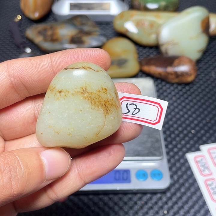 未镶嵌和田玉挂件50