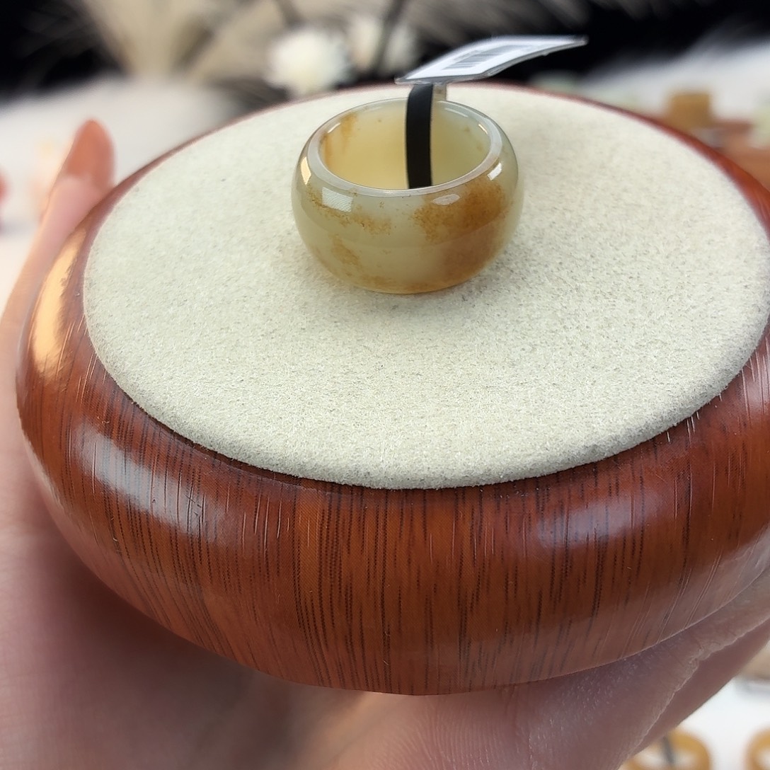 和田玉未镶嵌戒指飘糖墩墩17.35mmj47