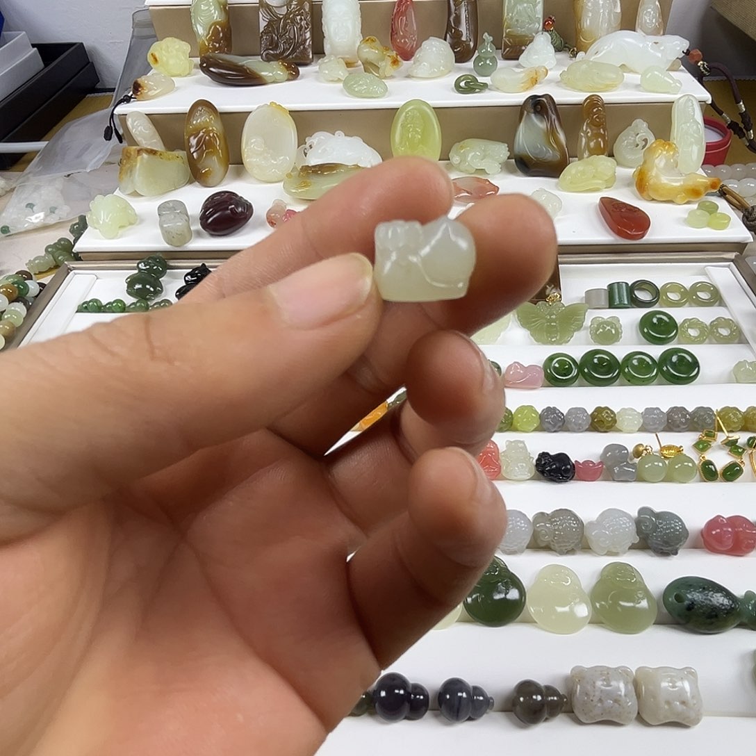 和田玉（糖玉）未镶嵌戒指