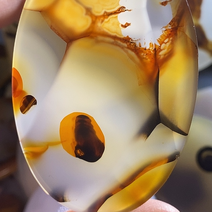 未镶嵌颈饰玛瑙/玉髓良*一