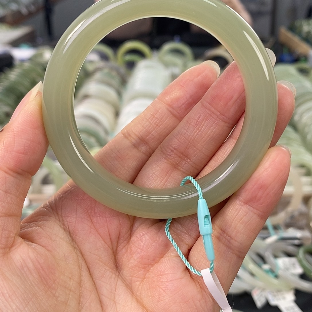 和田玉和田玉手镯53.2未镶嵌