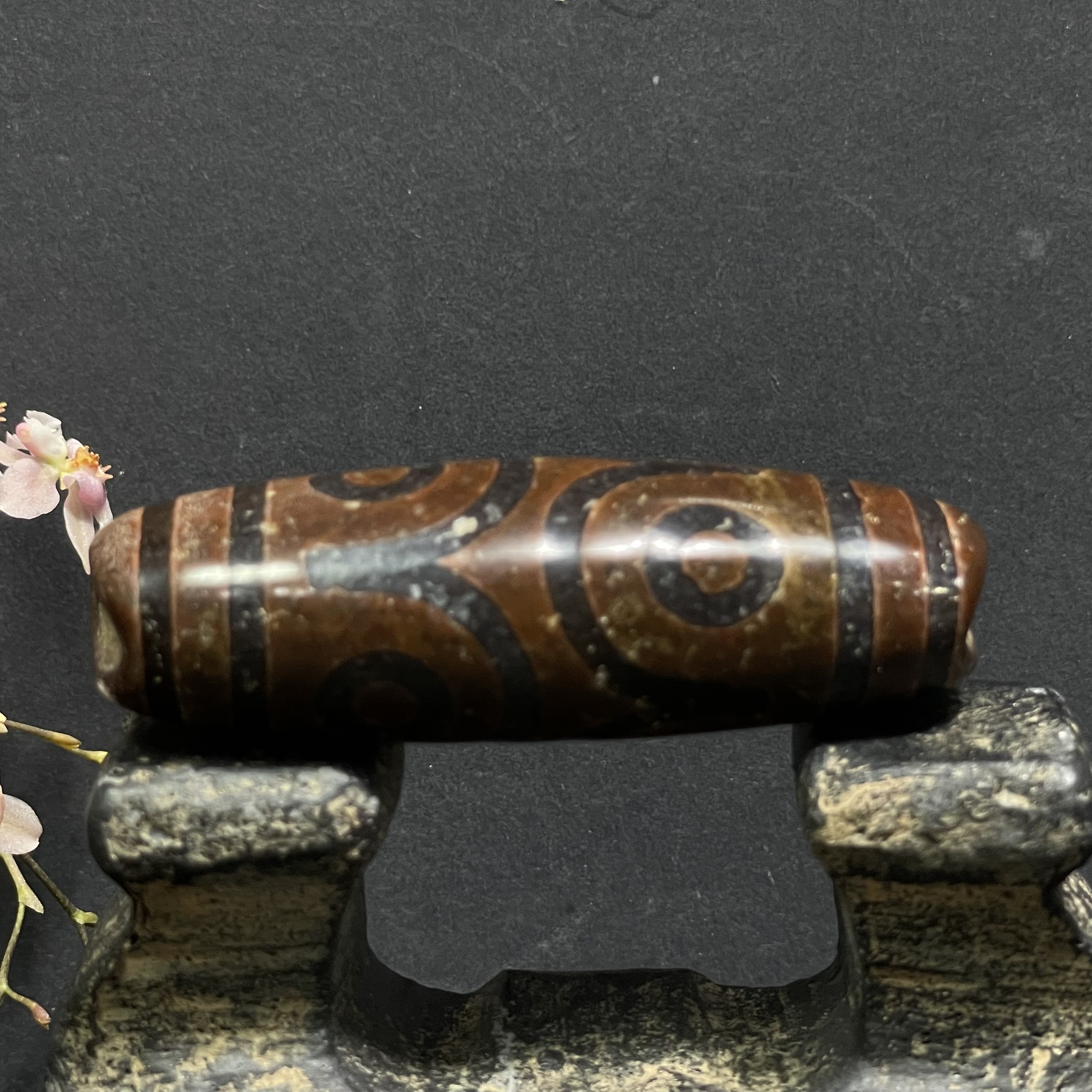 藏传时轮老六眼珠珠！特殊美珠！保存完好！