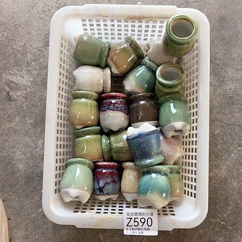 紫砂花盆590微瑕品口径3厘米左右口不圆