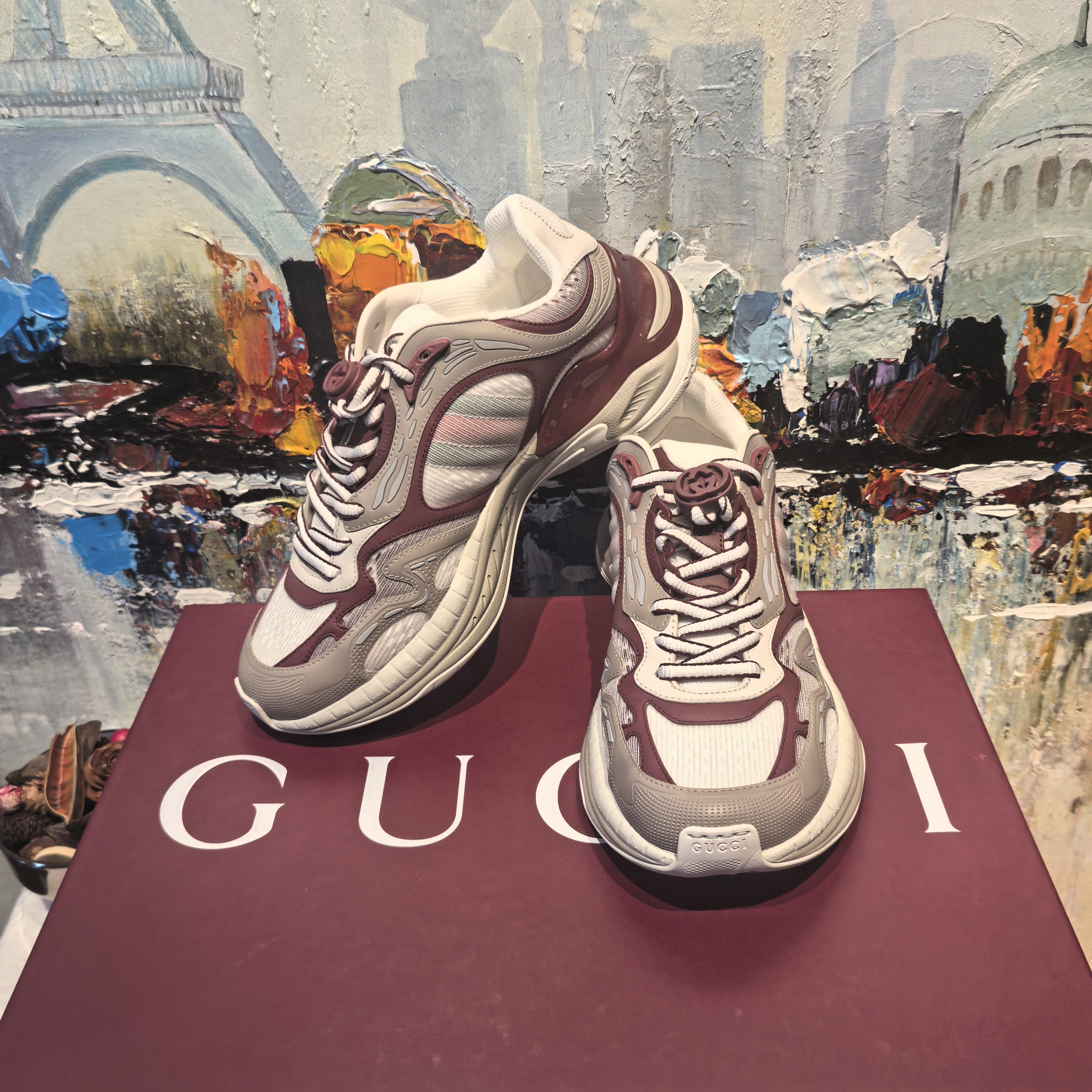 未使用 GUCCI/古驰 GUCCI灰红男款超轻运动休闲鞋