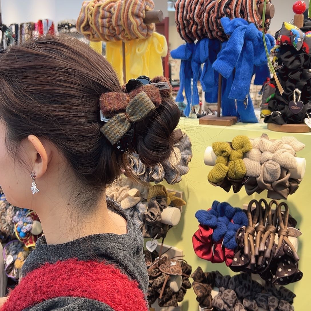 布艺铁合金丸子抓