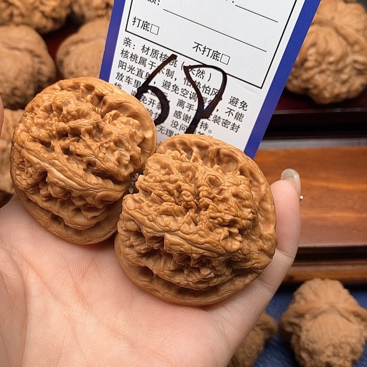 桃核吊坠每****时粗筋狮子头46