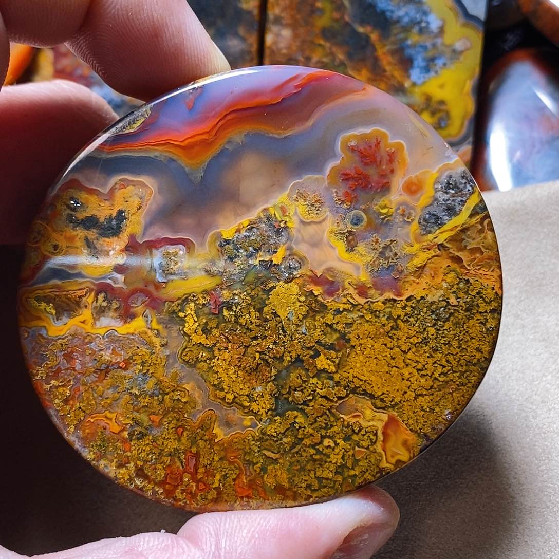 玛瑙/玉髓颈饰未镶嵌1****8