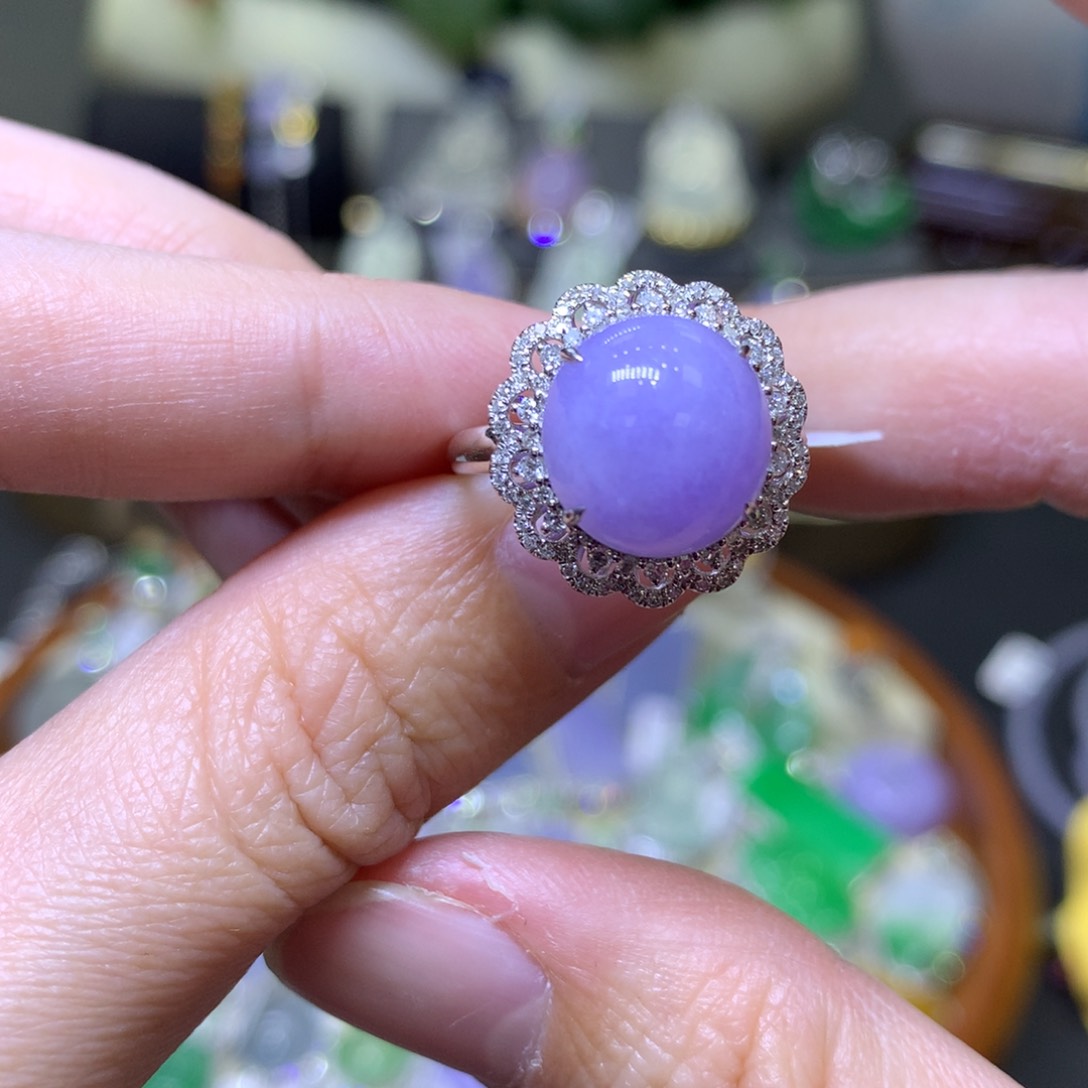 翡翠颈饰18K金镶嵌翡翠吊坠项链