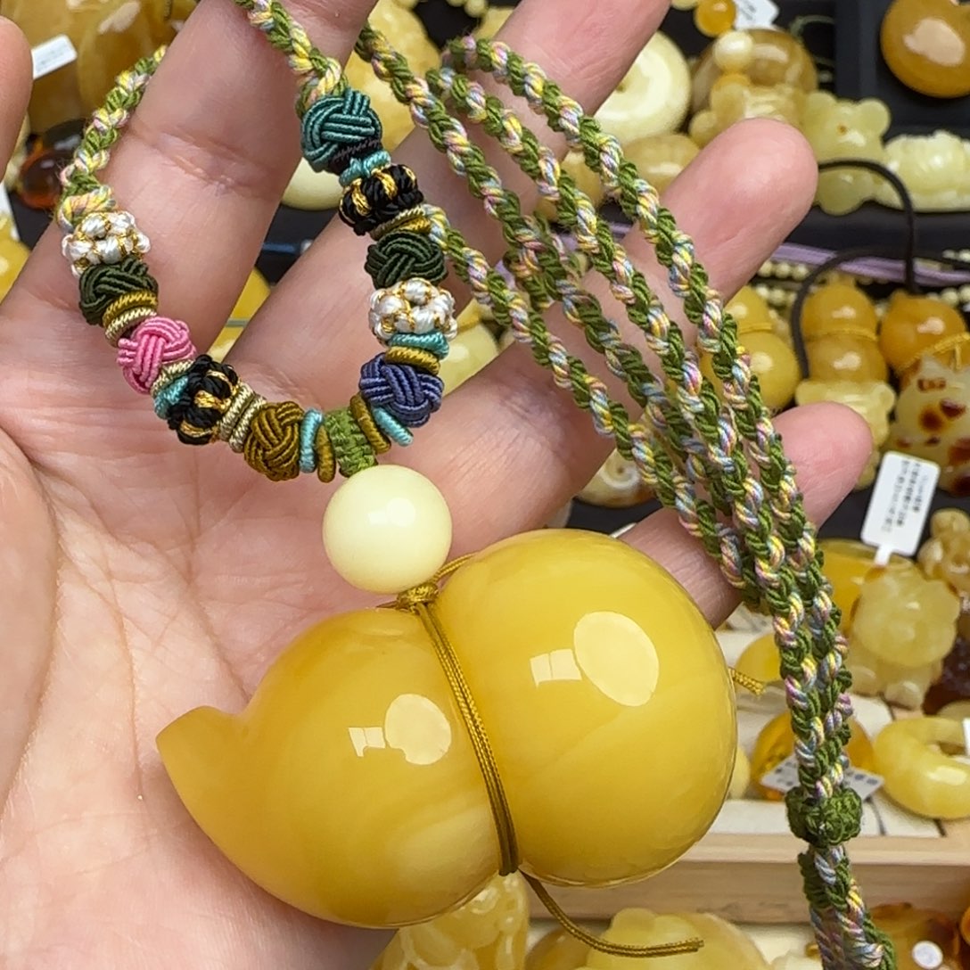 蜜蜡套链未镶嵌天然俄料浓蜡鸡油黄蜜蜡葫芦吊坠