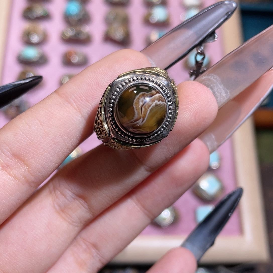 羊***草琥珀银S925镶嵌戒指