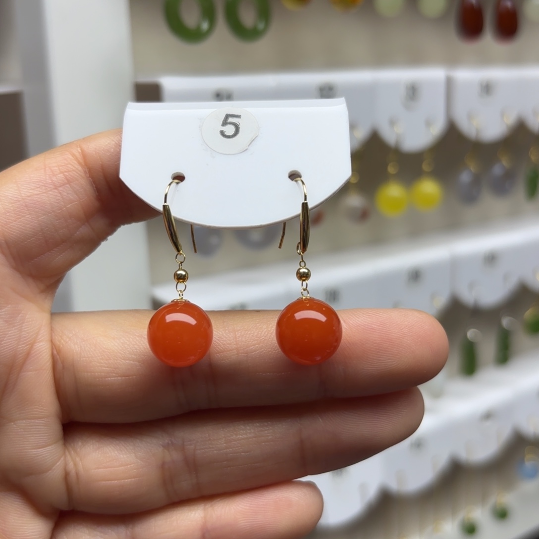 南红玛瑙18K金镶嵌耳饰