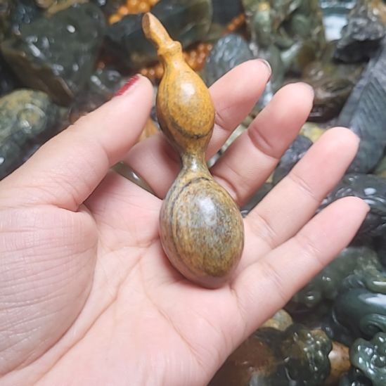 岫岩河磨玉（透闪石质玉）未镶嵌挂件
