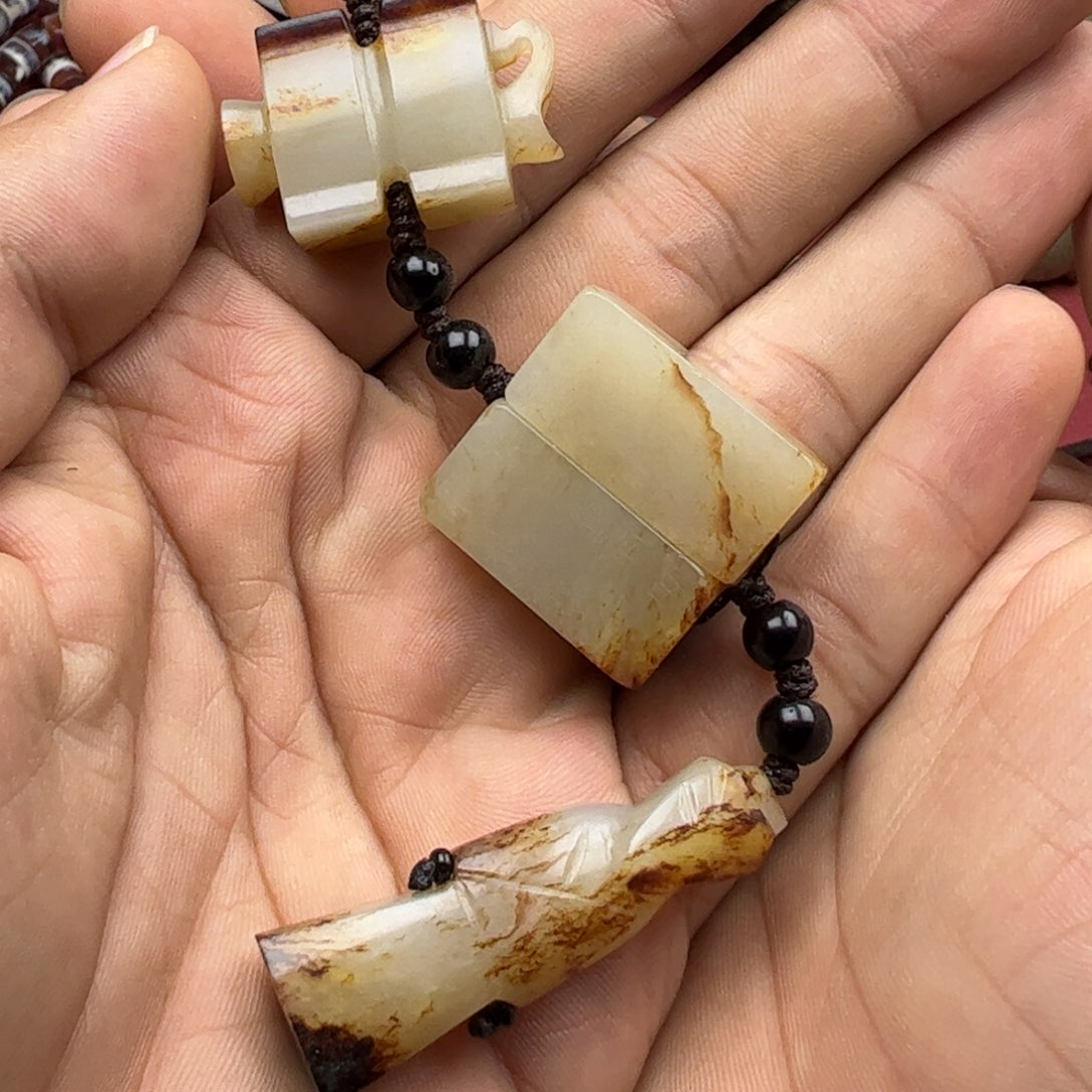 和田玉未镶嵌挂件