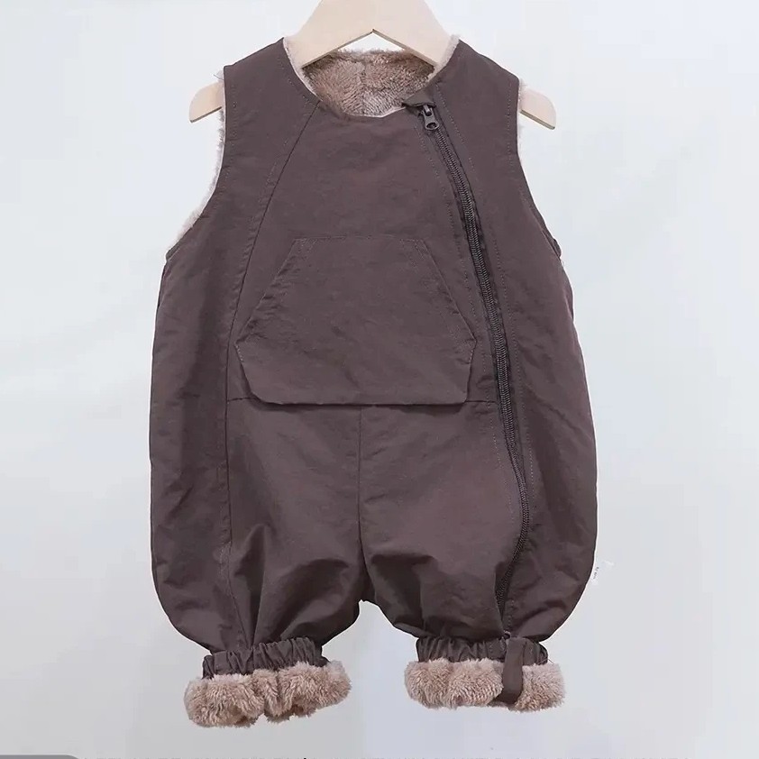 冬季新款斜拉链冲锋衣背带裤男女童加绒保暖外穿洋气连体