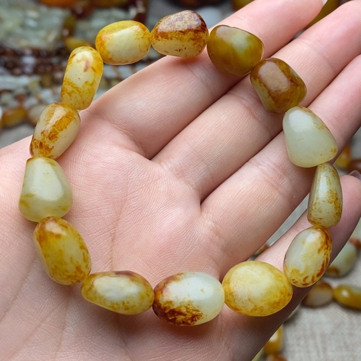 和田玉未镶嵌手链