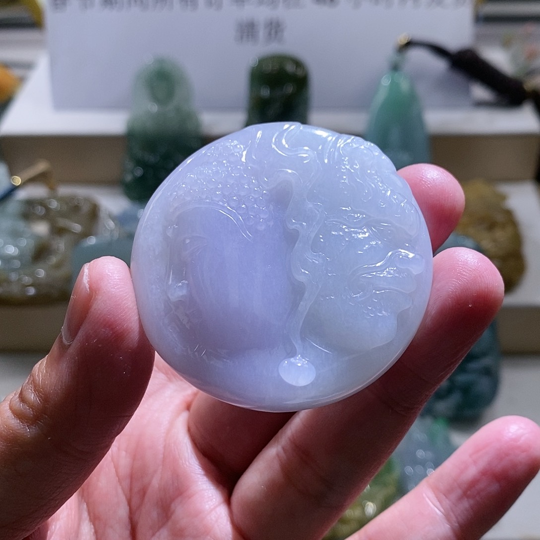 【闪购商品】翡翠颈饰未镶嵌y一念
