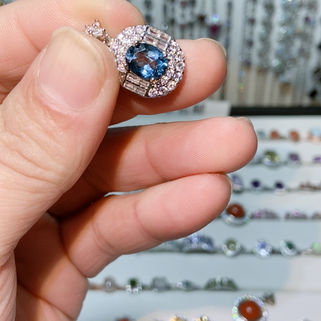 绿水晶戒指银S925镶嵌