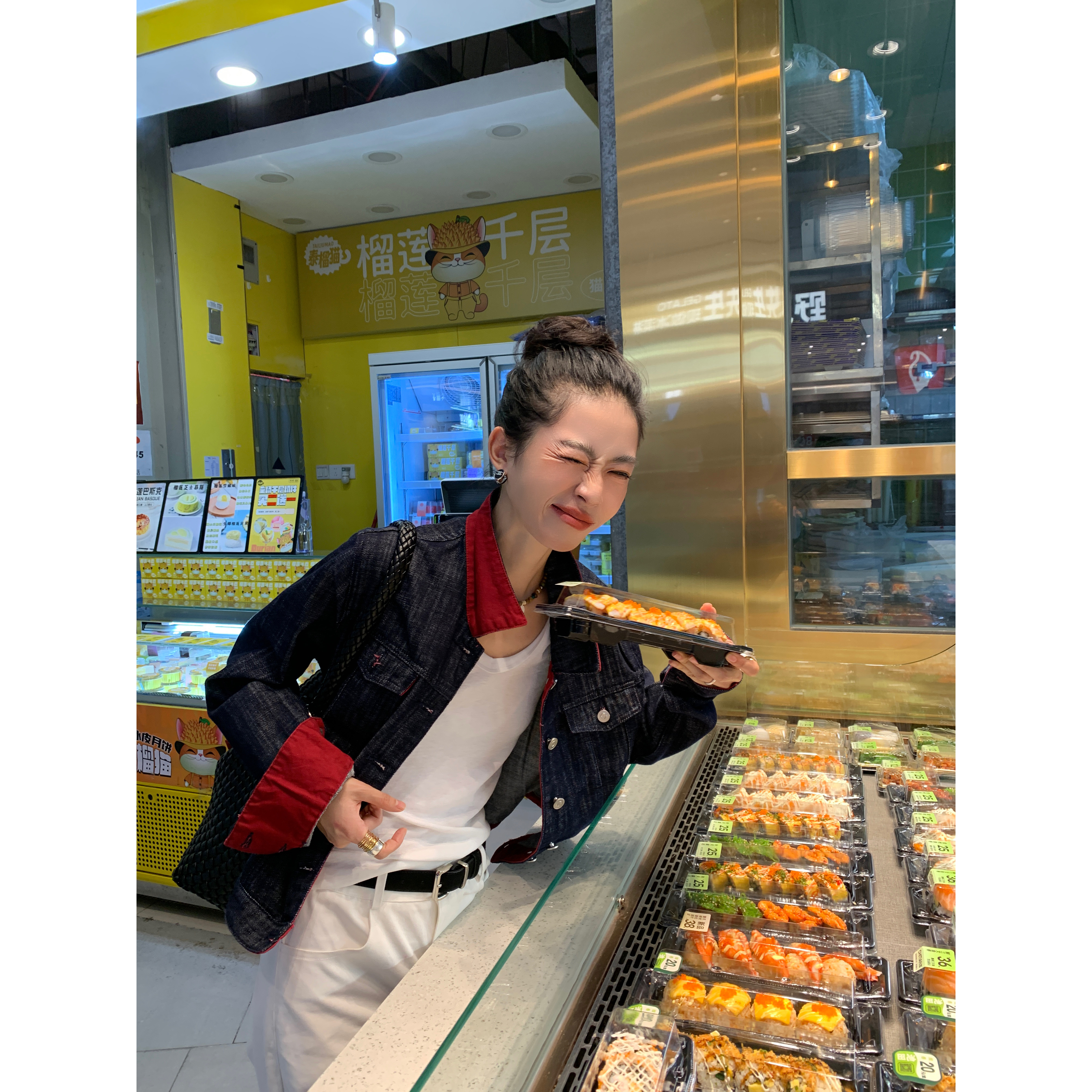 秋冬季新款断码捡漏.‘色彩碰撞多面体’复古翻领牛仔外套5038