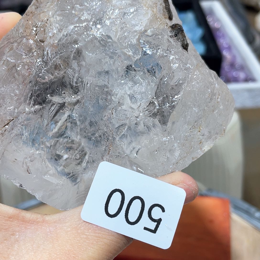 水晶摆件……未镶嵌