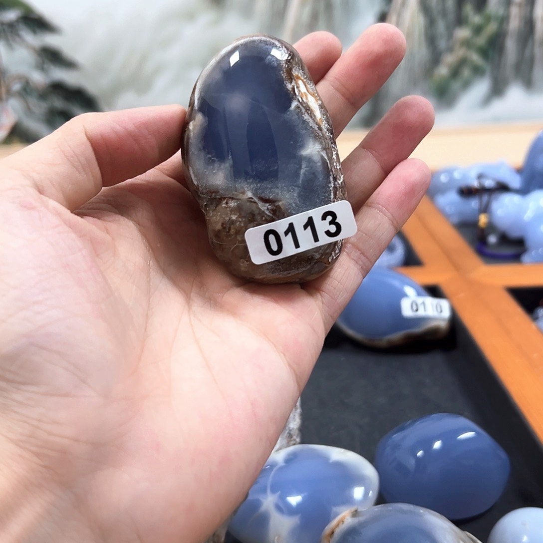 未镶嵌玛瑙/玉髓珠宝奇石