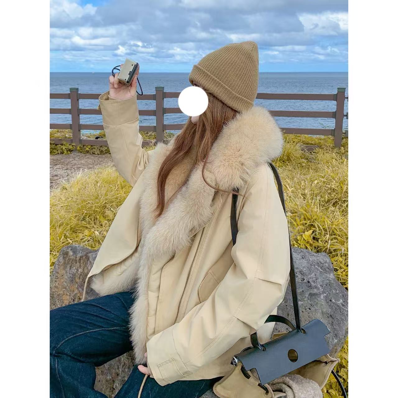 25172大毛领短款女冬季加厚保暖白鸭绒时尚百搭机车服外套