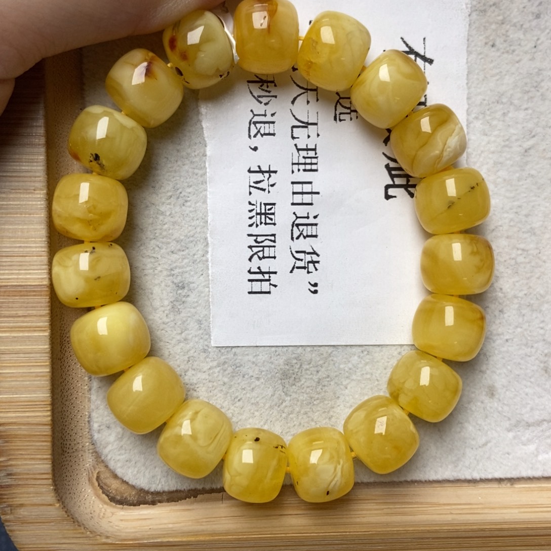 琥珀未镶嵌珠宝奇石9