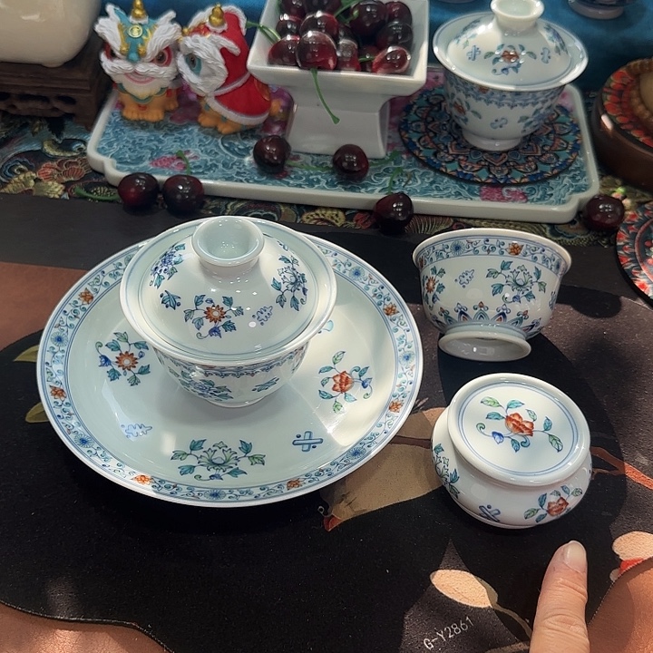 景德镇3679536795858789699