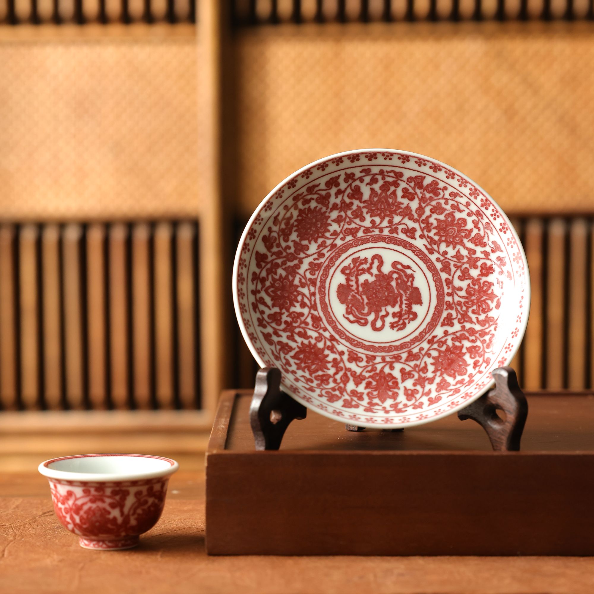 茶圈大魔王茶器景德镇手绘怀宣临古釉里红缠枝莲迷你压手杯/壶承