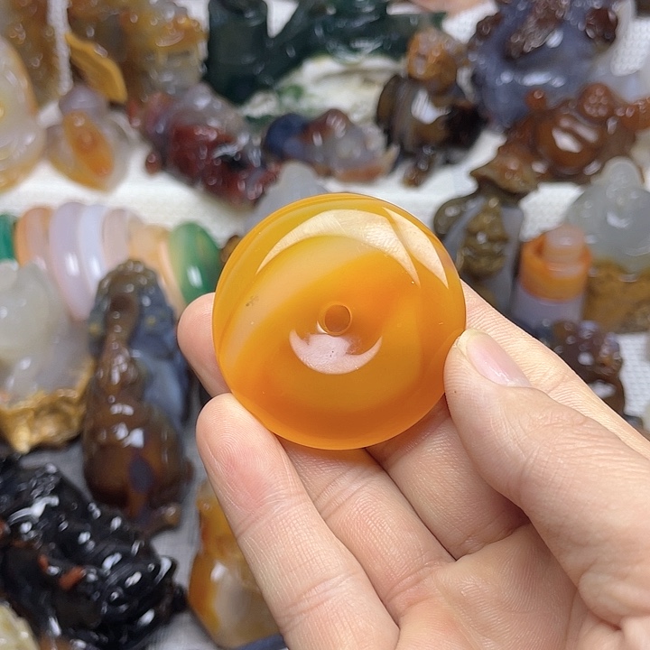 玛瑙/玉髓饰品未镶嵌