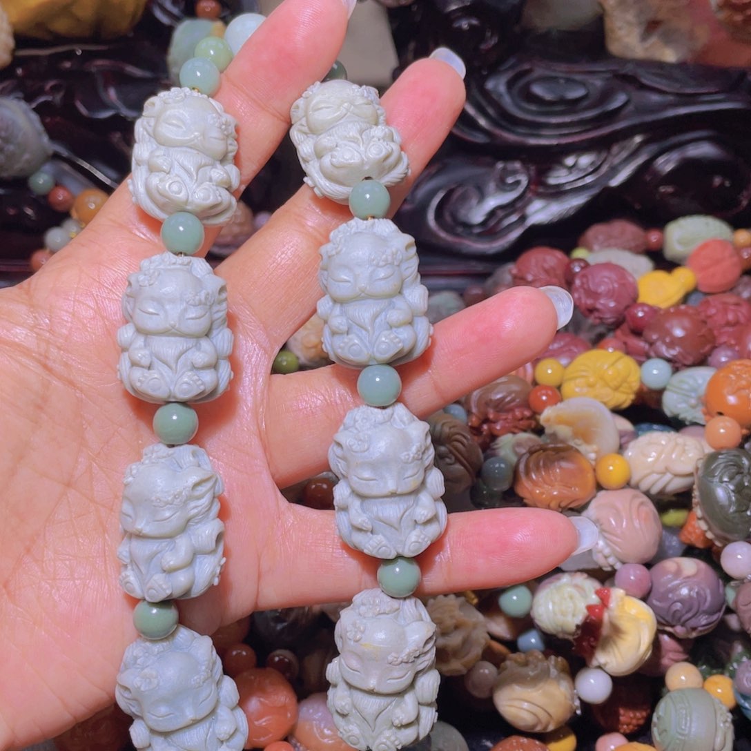 石英质玉手链未镶嵌