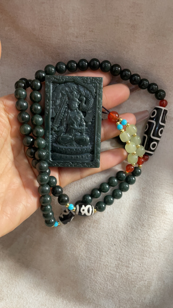 新疆和田玉生肖牛虎虚空藏挂件