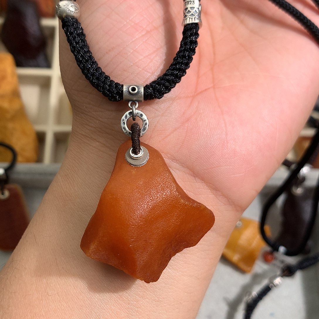 蜜蜡裸石未镶嵌你