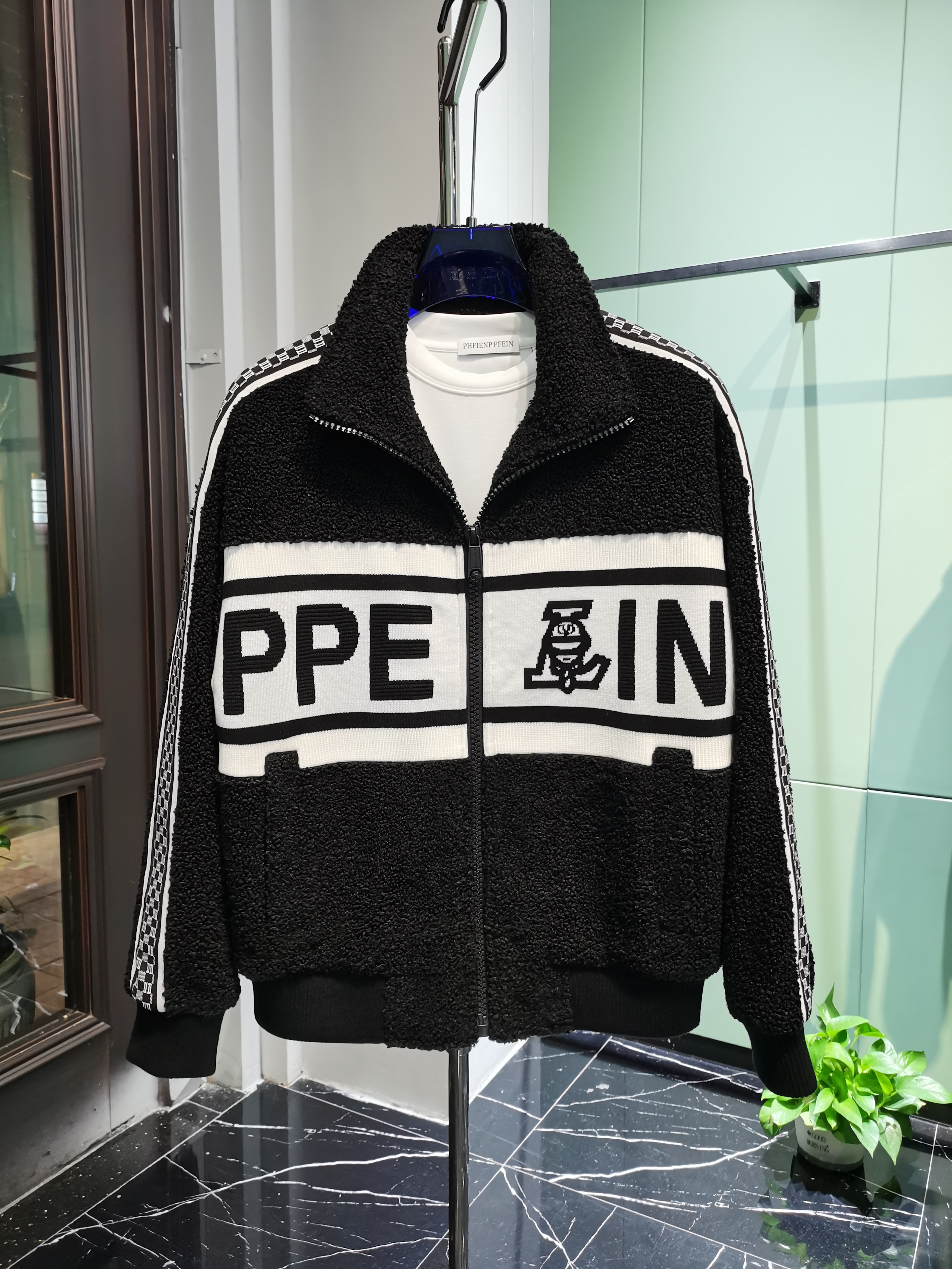 【意大利PP】冬季时尚百搭男款黑白拼接休闲颗粒绒夹克外套2648