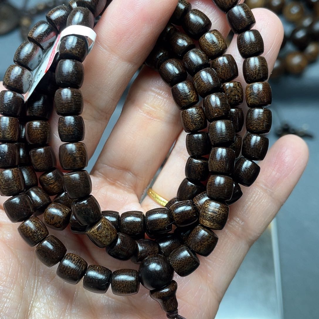 沉香手串芽庄白棋0.7