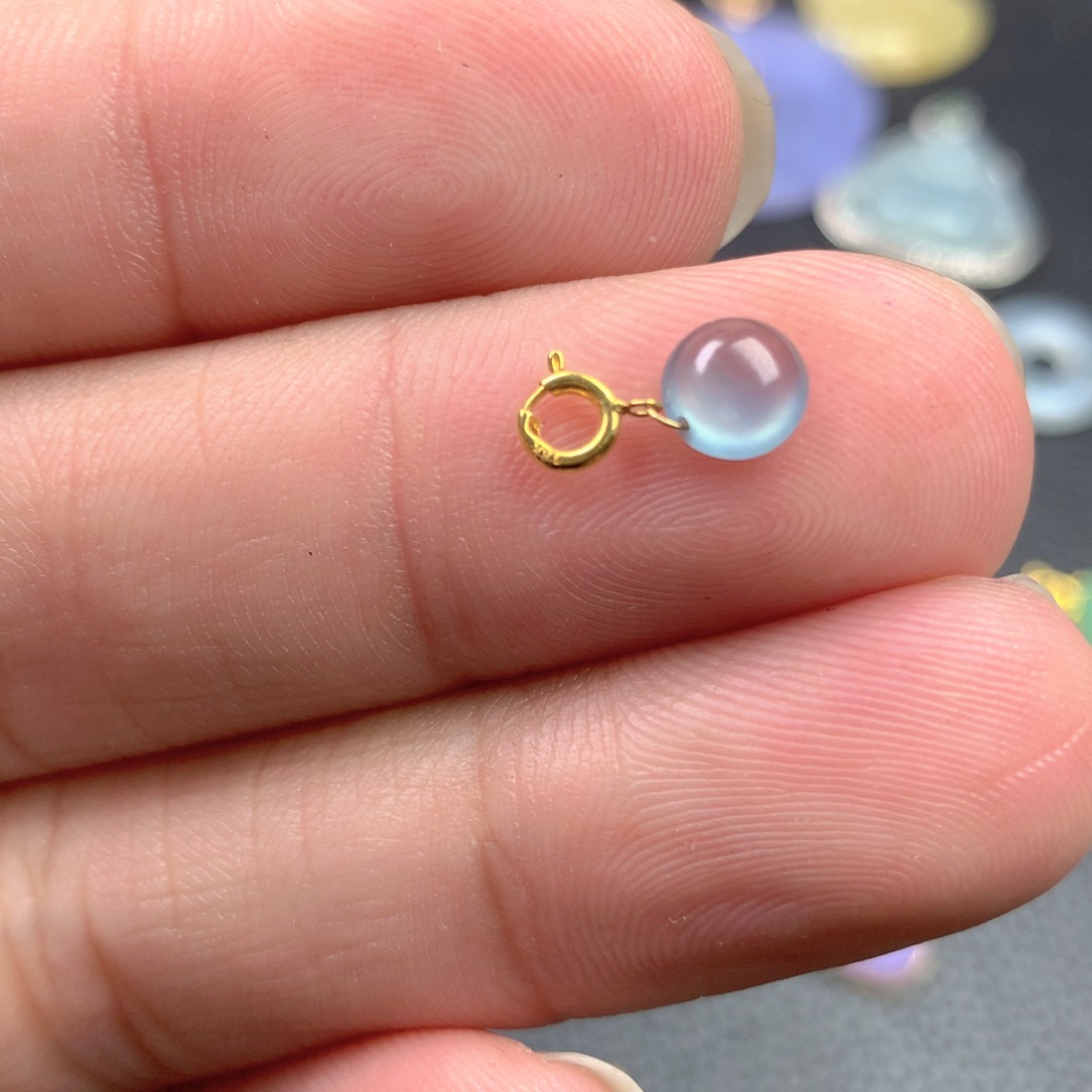 【闪购商品】颈饰18K金镶嵌翡翠翡翠