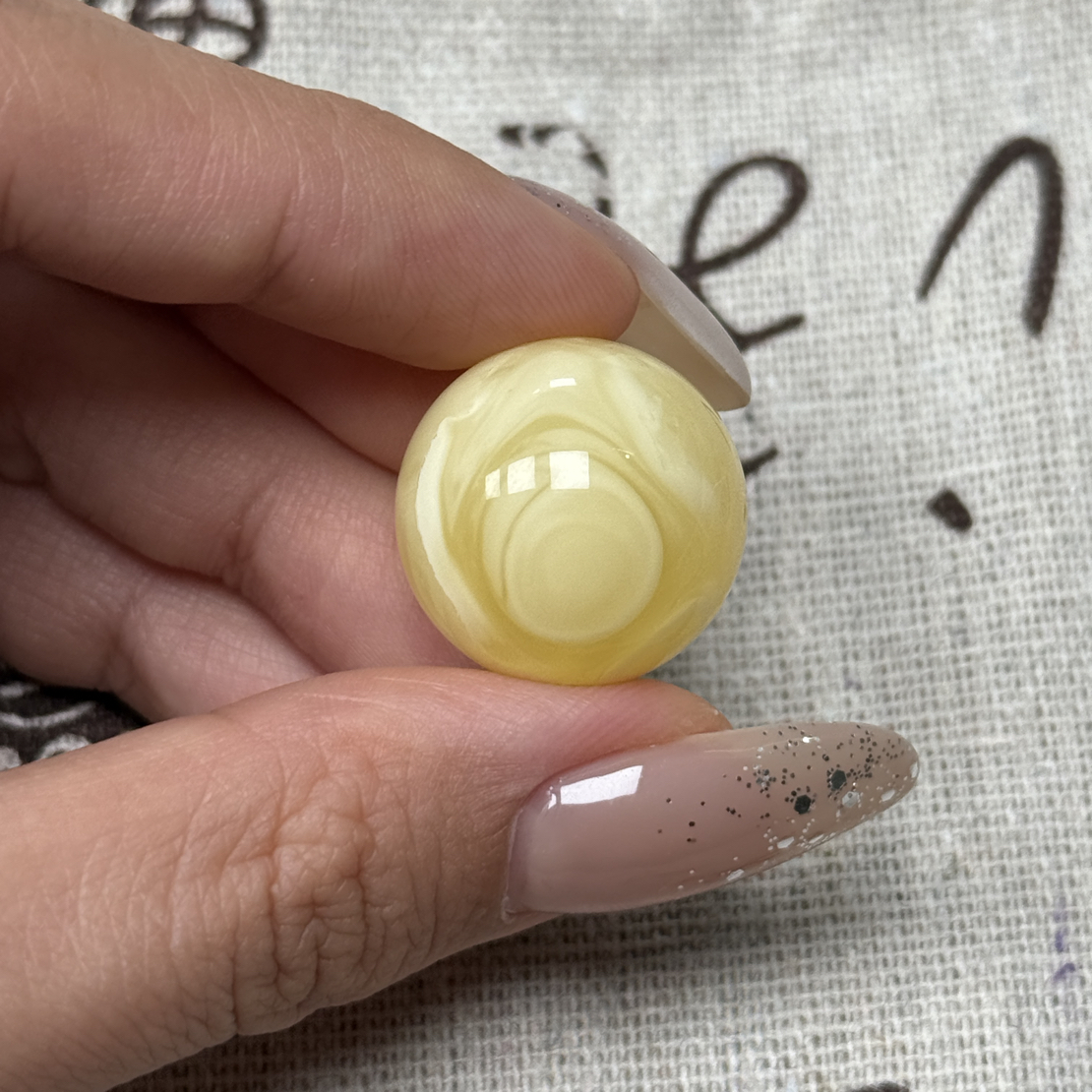 20.2mm 小刘珠宝天然原矿琥珀蜜蜡圆珠