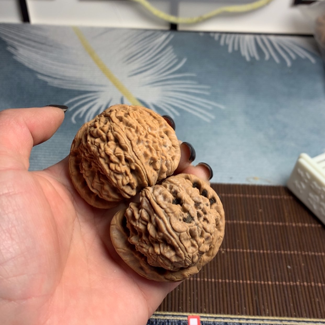 【闪购商品】文玩核桃吊坠滴****滴白狮