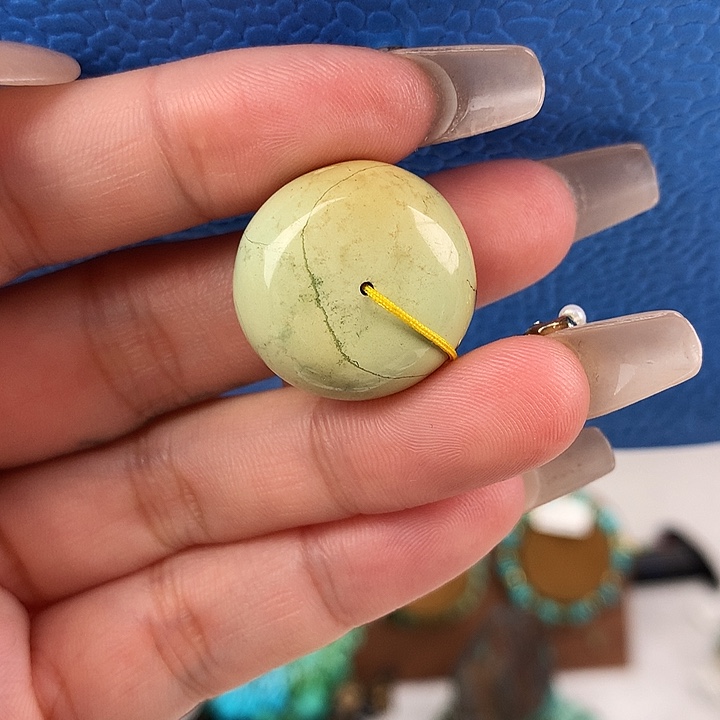 绿松石未镶嵌原矿