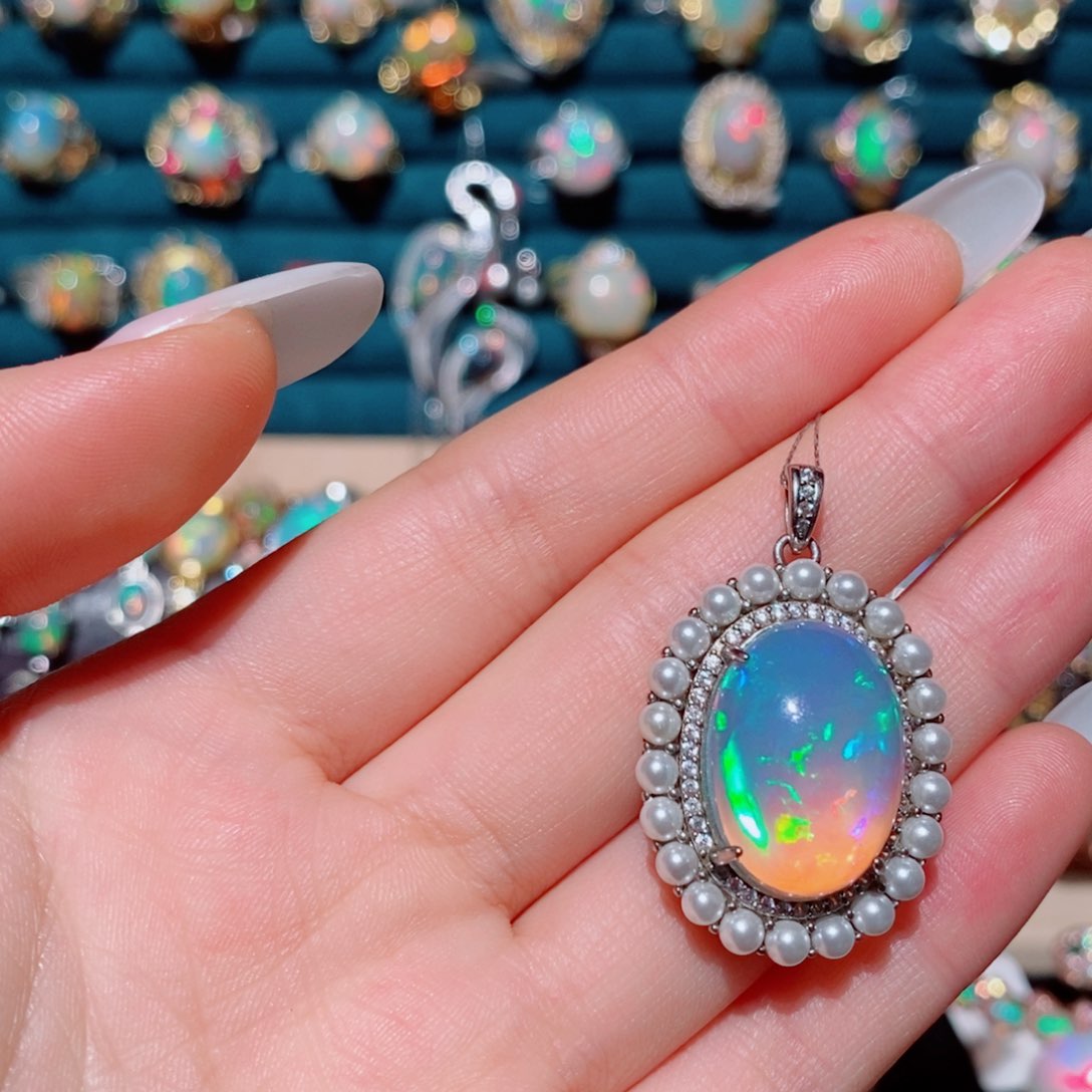 欧泊欧泊吊坠银S925镶嵌