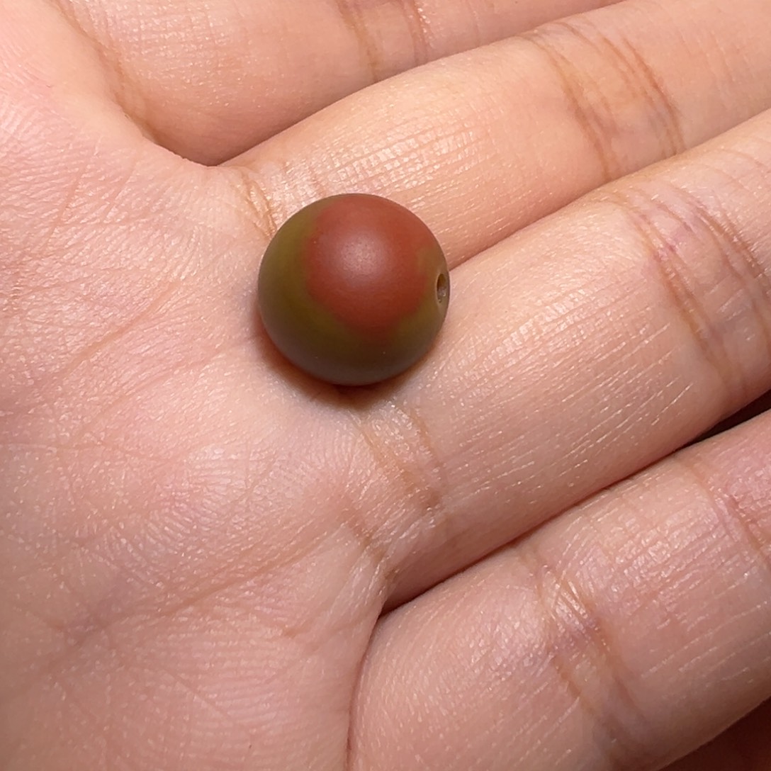 南红玛瑙珠宝奇石未镶嵌包浆圆珠11.9